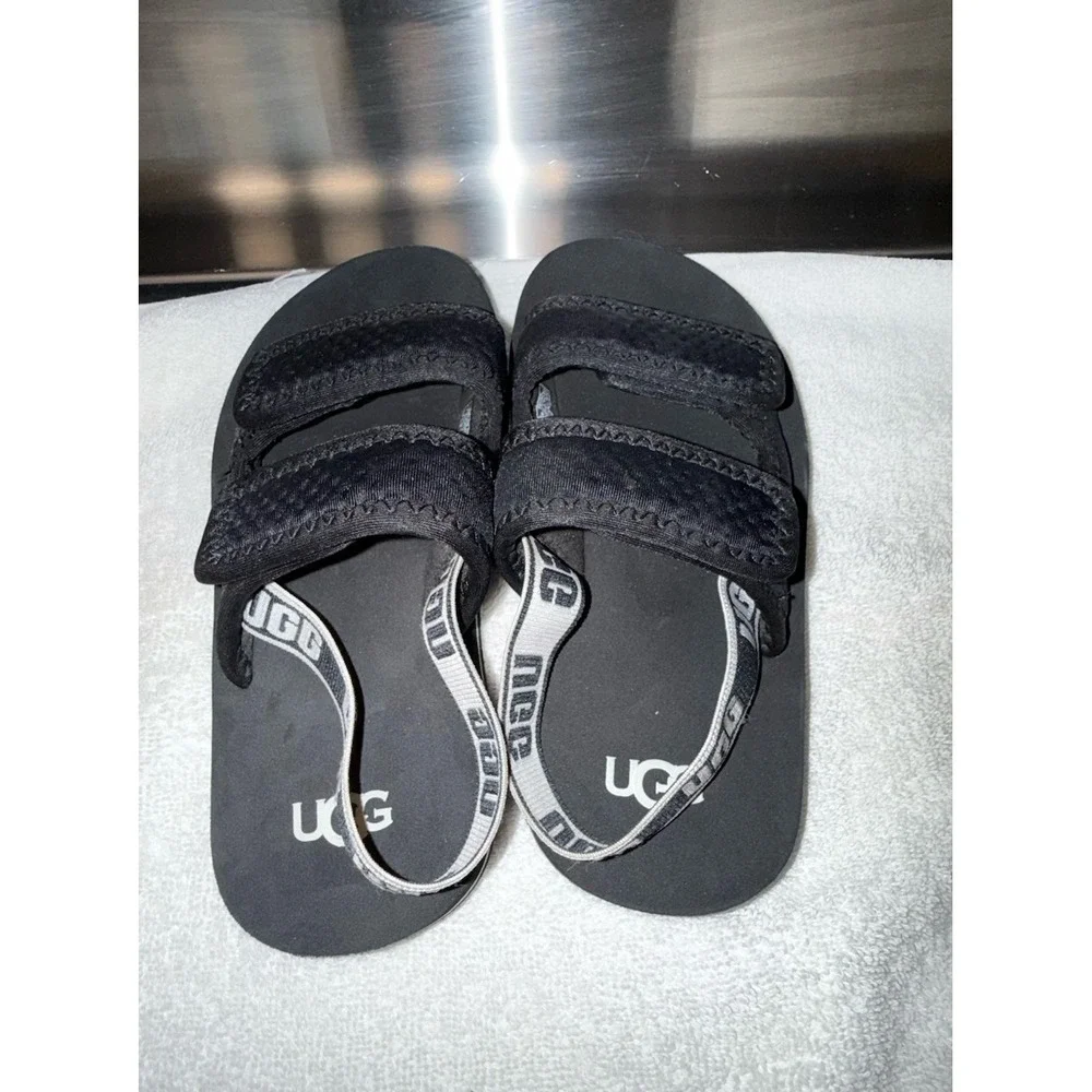 UGG these sandals